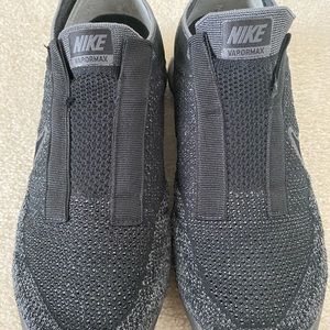 Nike Black Vapor Max (no laces)